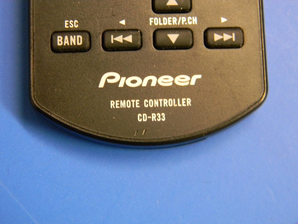 PIONEER STEREO REMOTE CONTROL CONTROLLER IN DASH CD-R33 CDR33