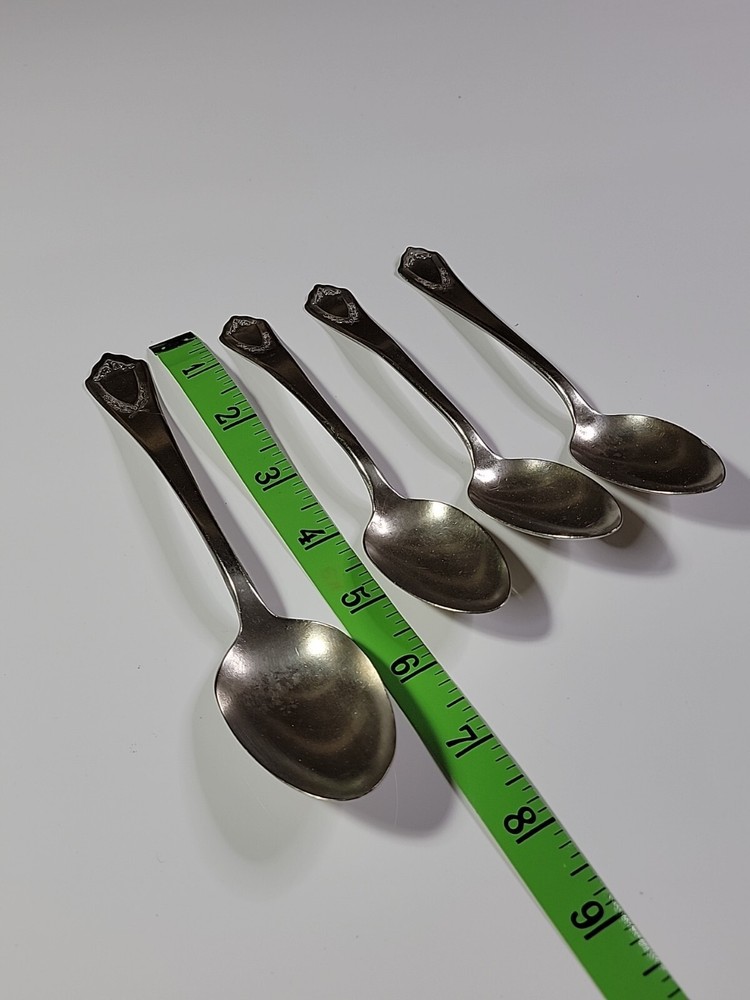 WARWICK WAW2 Pattern  oval soup spoon and three teaspoon lot. Very nice.