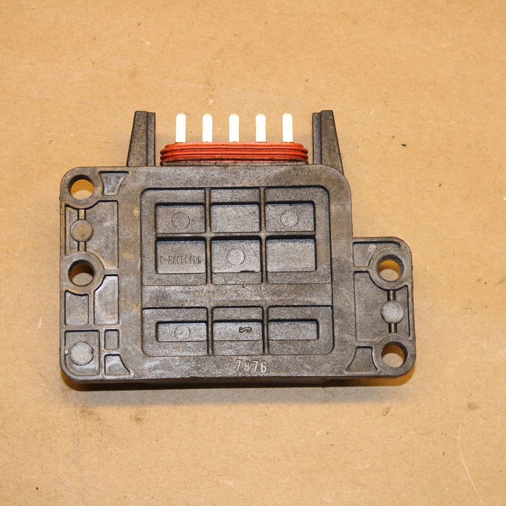 Volvo 1997 57FCPLKD Stern Drive 5.7L Knock Control Module Spark Sensor 3850356