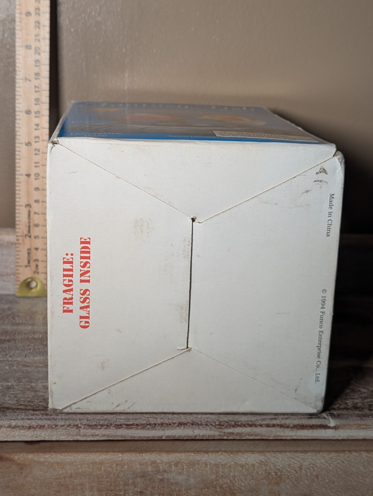 Spencers Gifts Fantasy Fish Bowl Black Light Responsive Vintage 2001 (C)