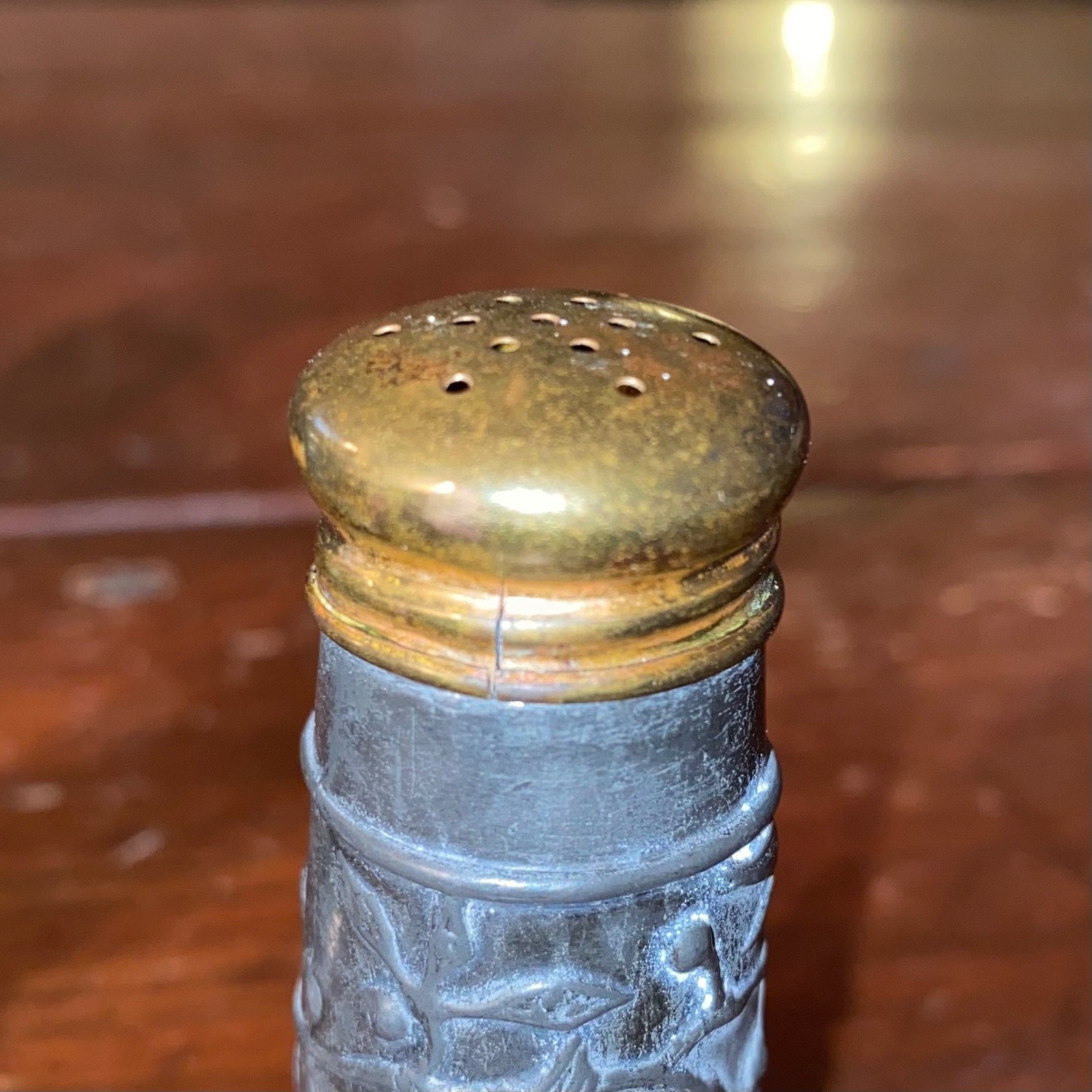 Antique Pair of National Silver Co Silverplate Bird Themed Salt & Papper Shakers