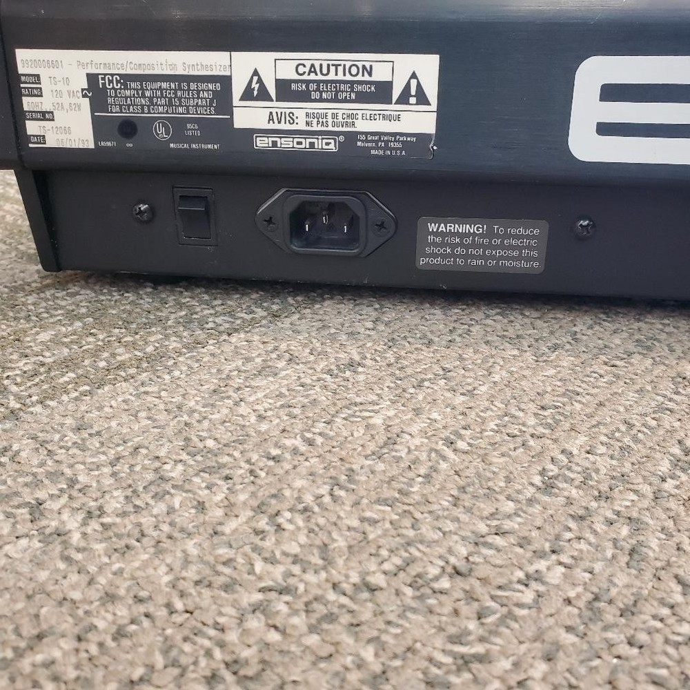 Ensoniq TS-10 Performance / Composition Synthesizer POLY AFTERTOUCH (ROC038747)