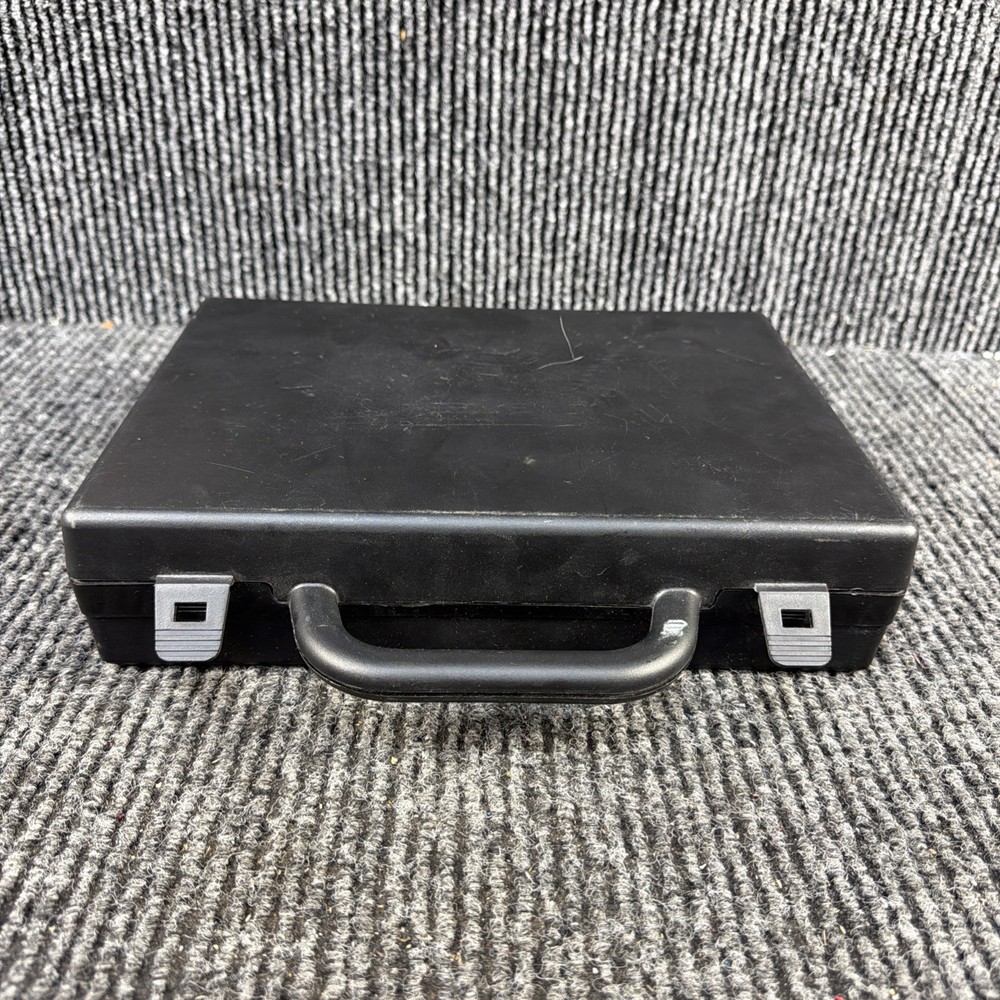 The Oyster current calibrator model 412300