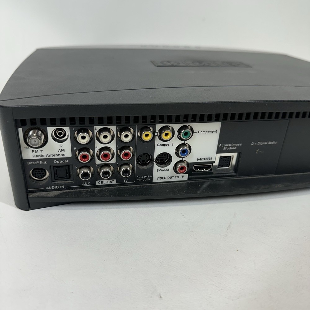 BOSE Model AV3-2-1 III Media Center