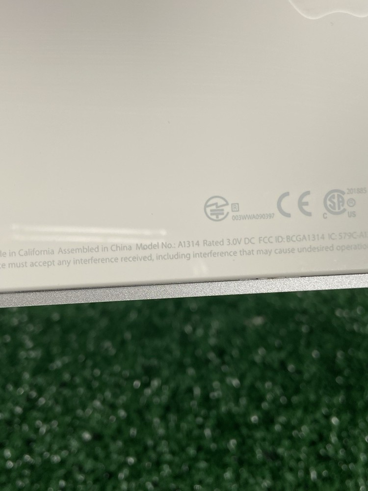 Apple A1314 Keyboard & A1296 Mouse Set, Wireless Bluetooth, Working, Set 1