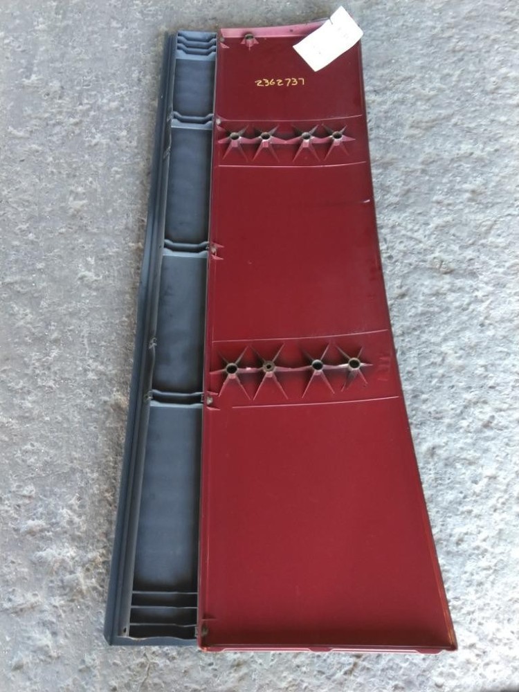 For 2012 VOLVO VNL SLEEPER FAIRING Right , MN