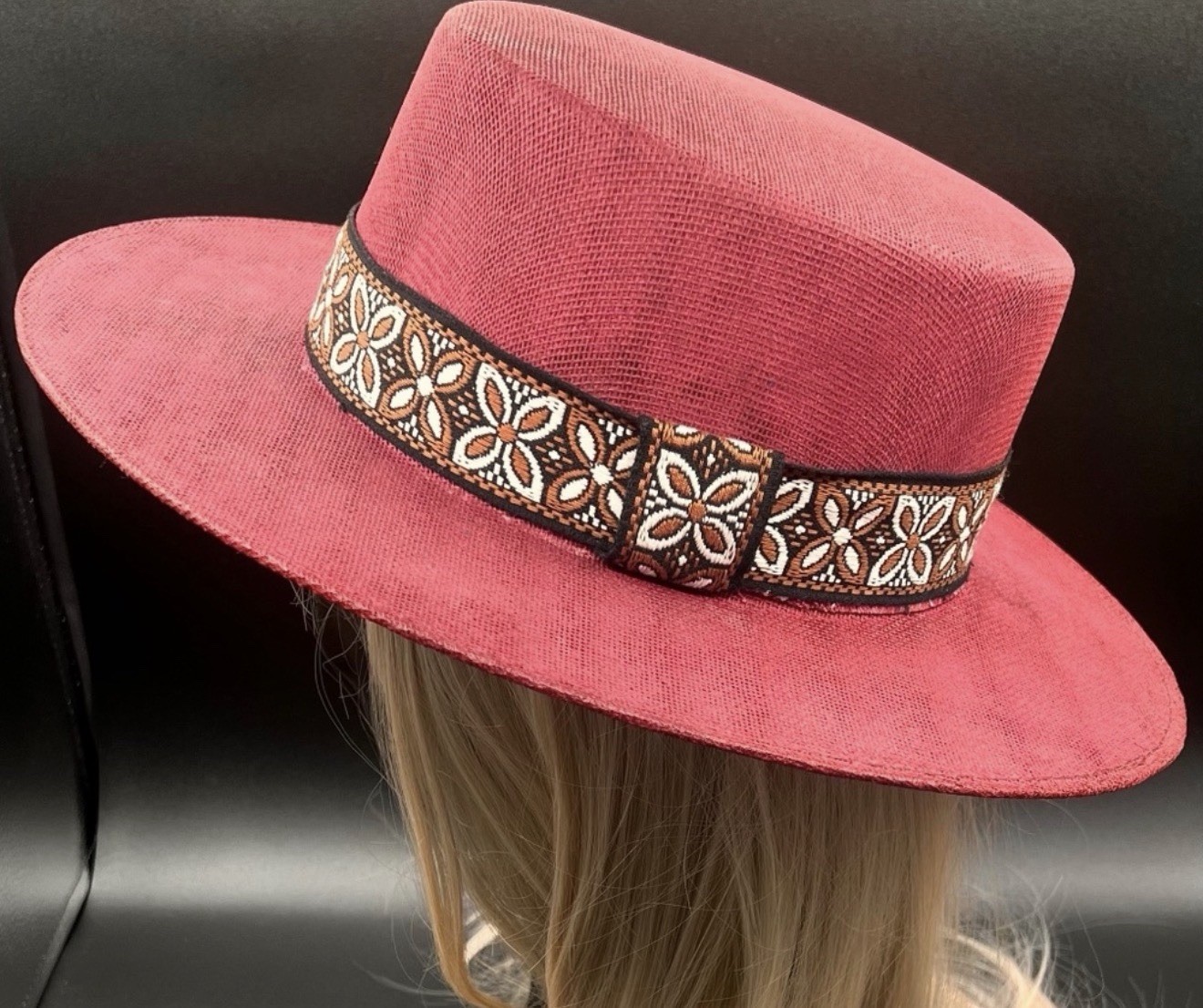 Cordovez Burgundy with Red -brown headband NWOT(H07)