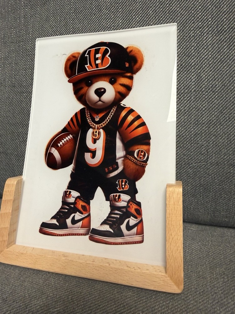 Bengals night light plug in on off switch. Teddy Bear USB Plug