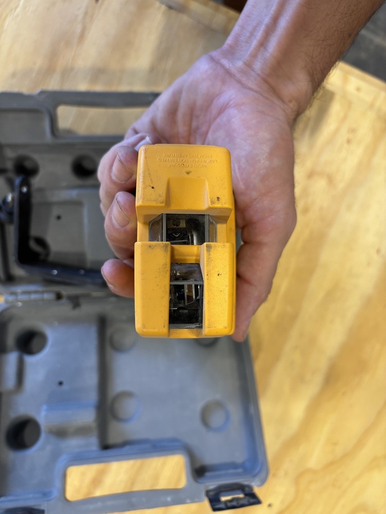 PLS 180 Laser Level with Hard & Soft case, & bracket Pacific Laser System Level