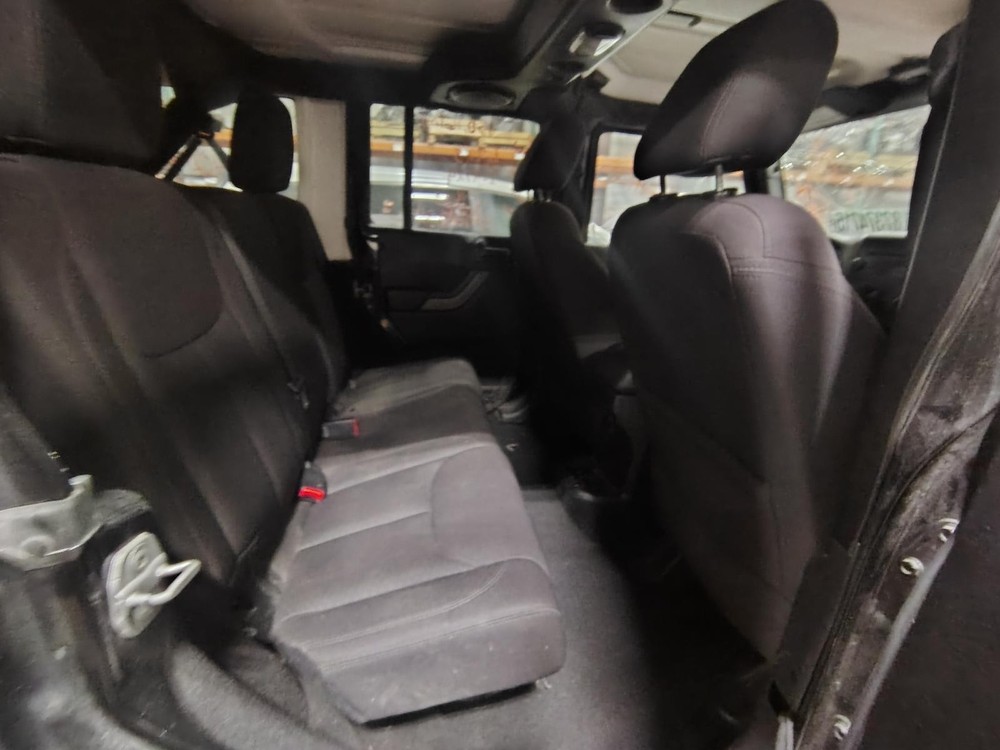 Used A/C Selector Switch fits: 2013 Jeep Wrangler w/o automatic temperature cont