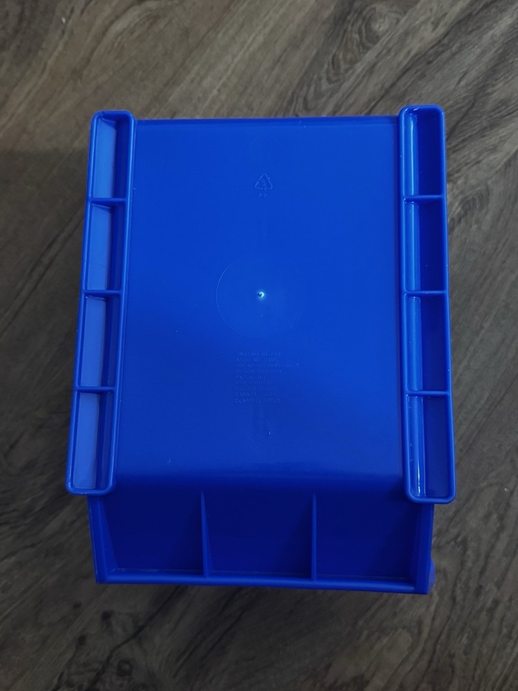 Uline S-12416 Plastic Stackable Bin Blue
