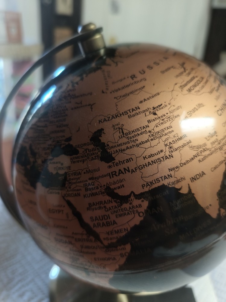 Drexel Heritage World Globe
