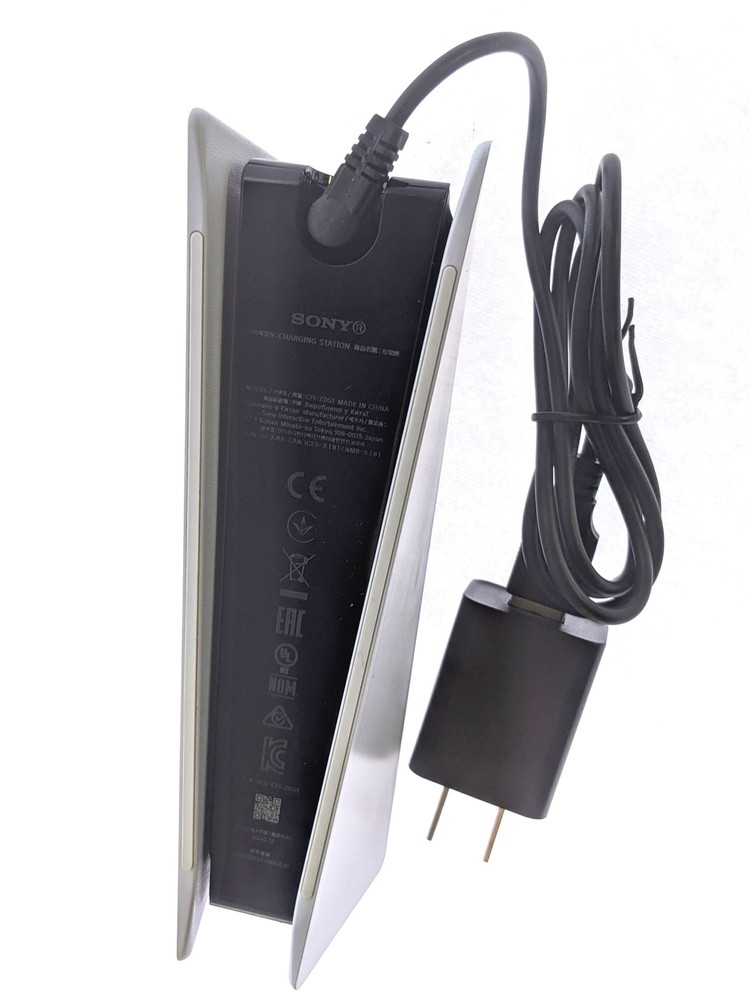 Sony DualSense PS5 PlayStation 5 Controller Charging Dock and Cable Bundle WHITE