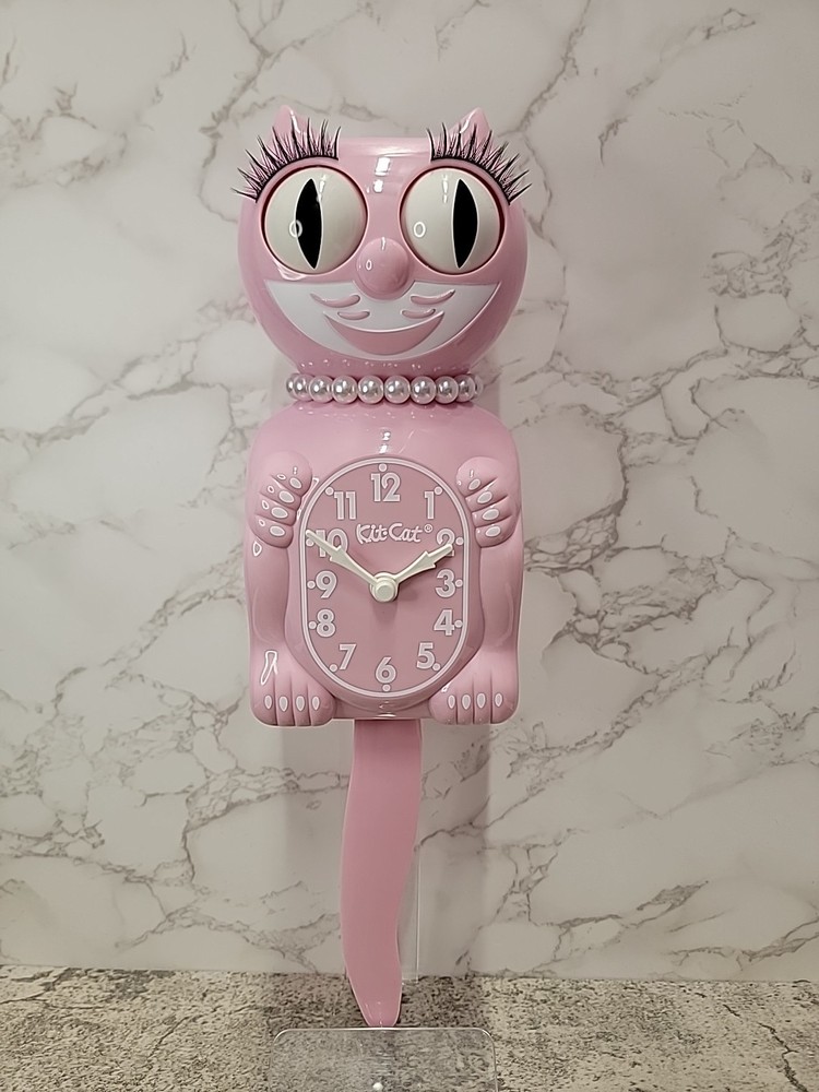 Pink Satin Lady Kit Cat Klock Clock Display model