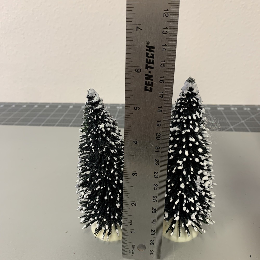 Unknown Brand 7 Assorted Winter Pine Trees No Packaging