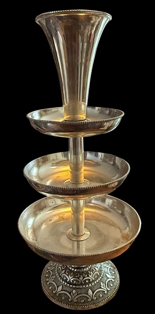 Vintage 3-Tier silver-plated épergne 21”