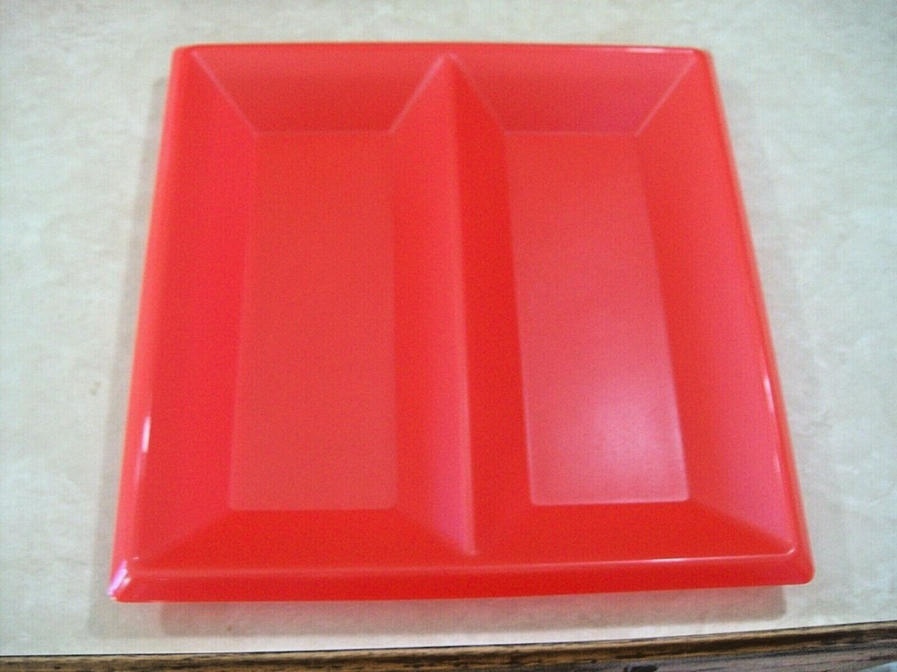 Tupperware Get Together Buffet Serving Tray, Red, 2 compartment, Part # 1385-2