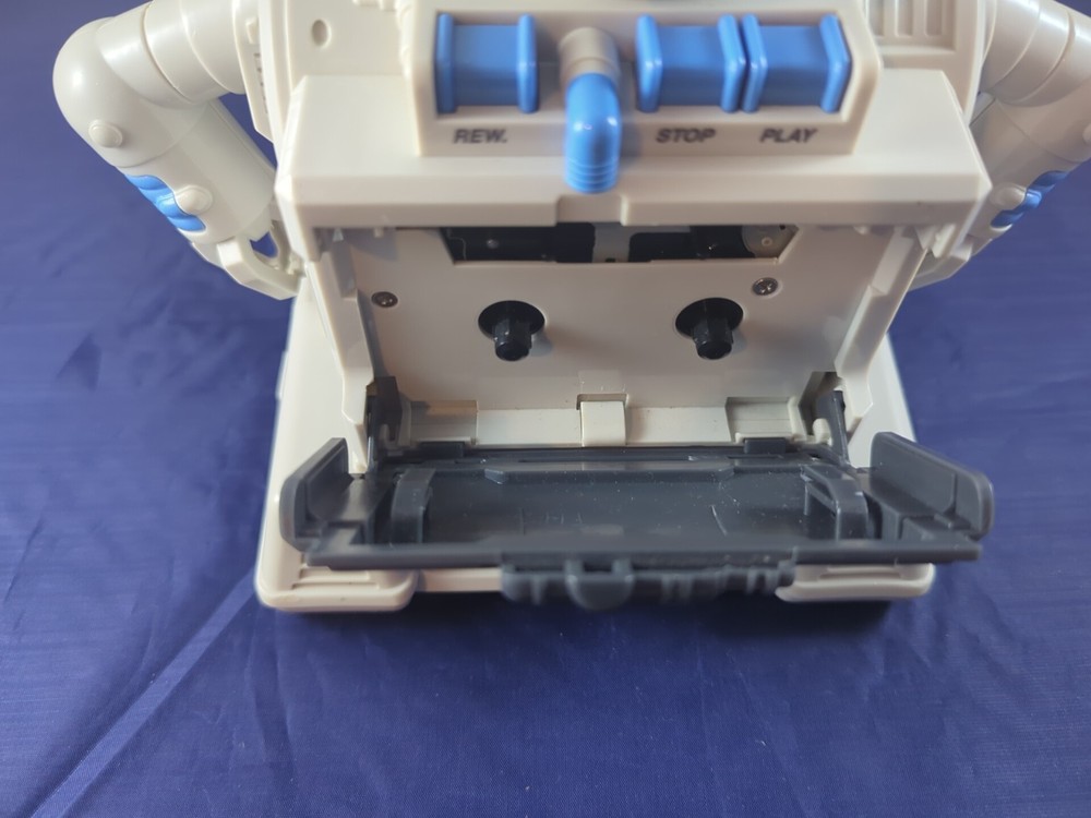 Tiger 2-XL Talking Robot Cassette Player 1992 Tested-Working