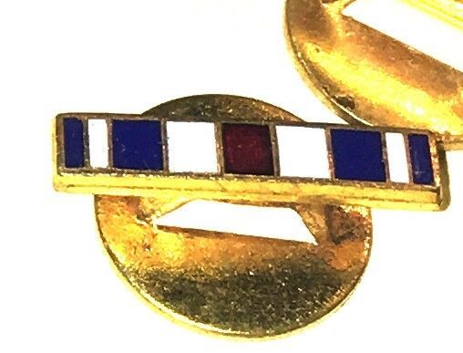 1943 WWII Vintage Lapel Pin Silver Star button-hole attachment