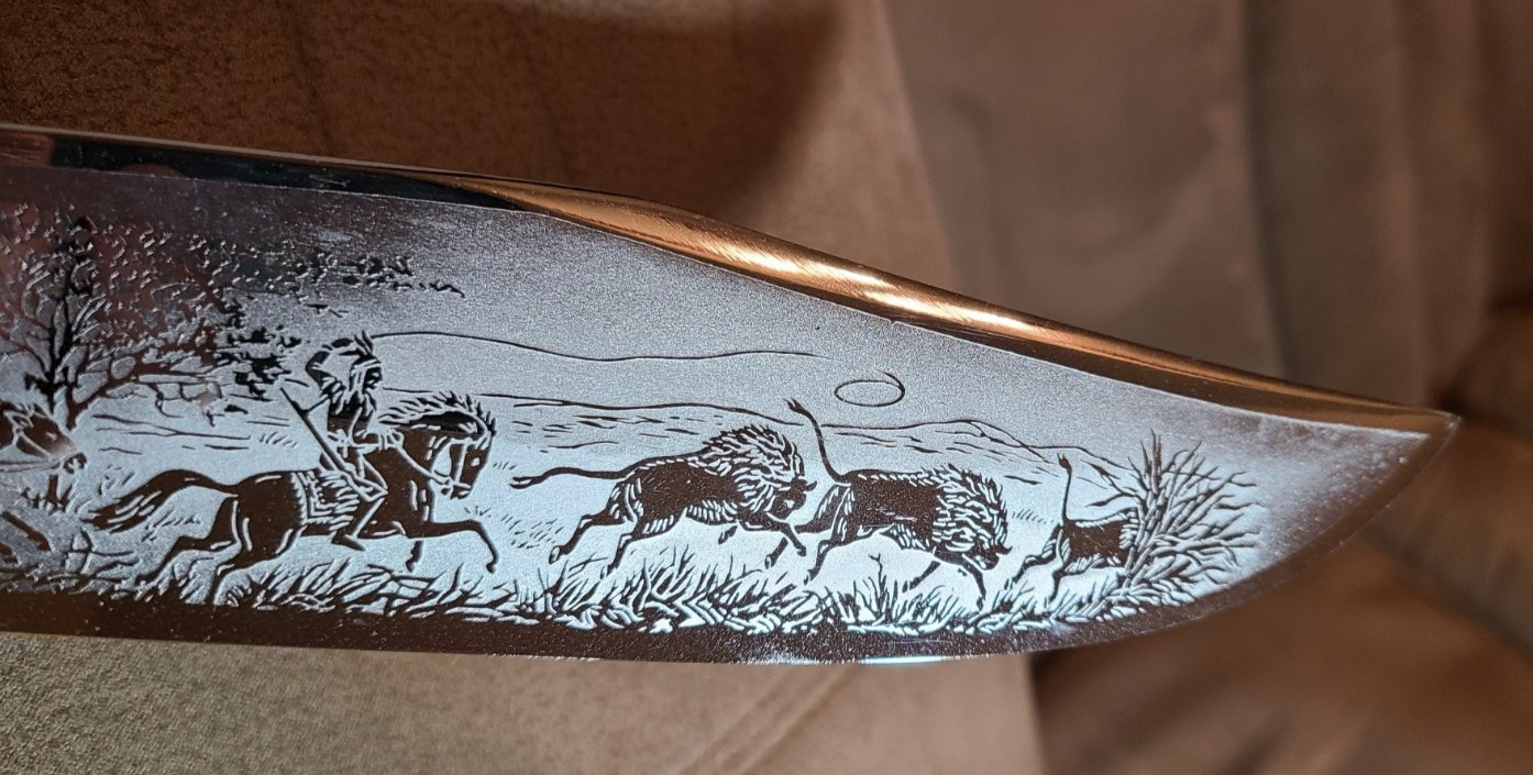 Large About 1 1/2 Pound Stag Bowie Indian Hunting Buffalo Scene Germany Chrome