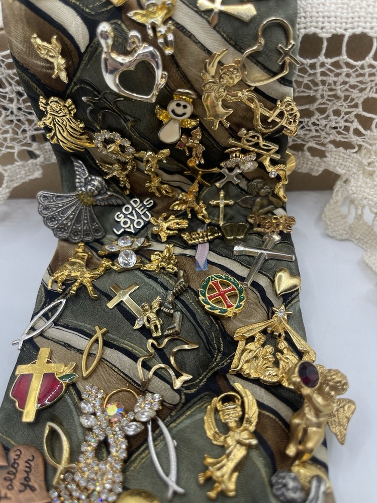 Lot Of Religious Pins.