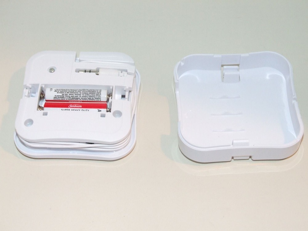 Merkury Innovations White Speaker