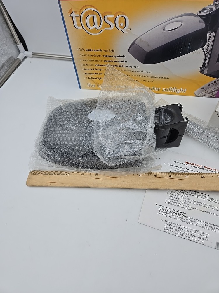 TASQ Space Saving Computer Softlight NEW IN BOX Great Condition