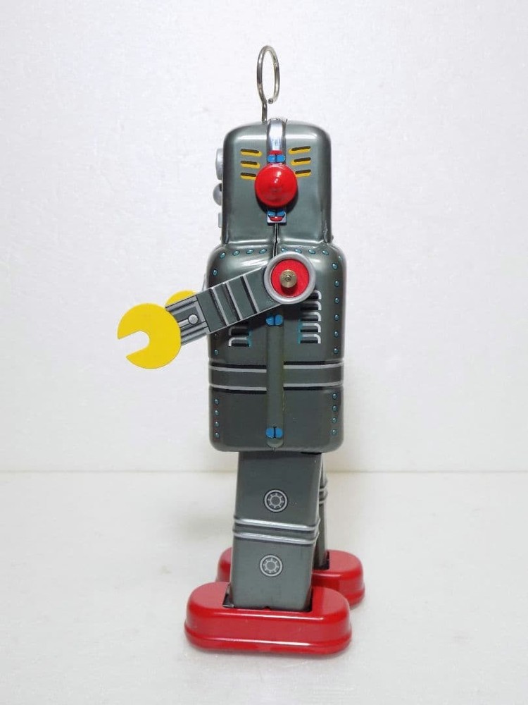 ✨️HAHA Toy Tin Spring SPACE MAN working item
