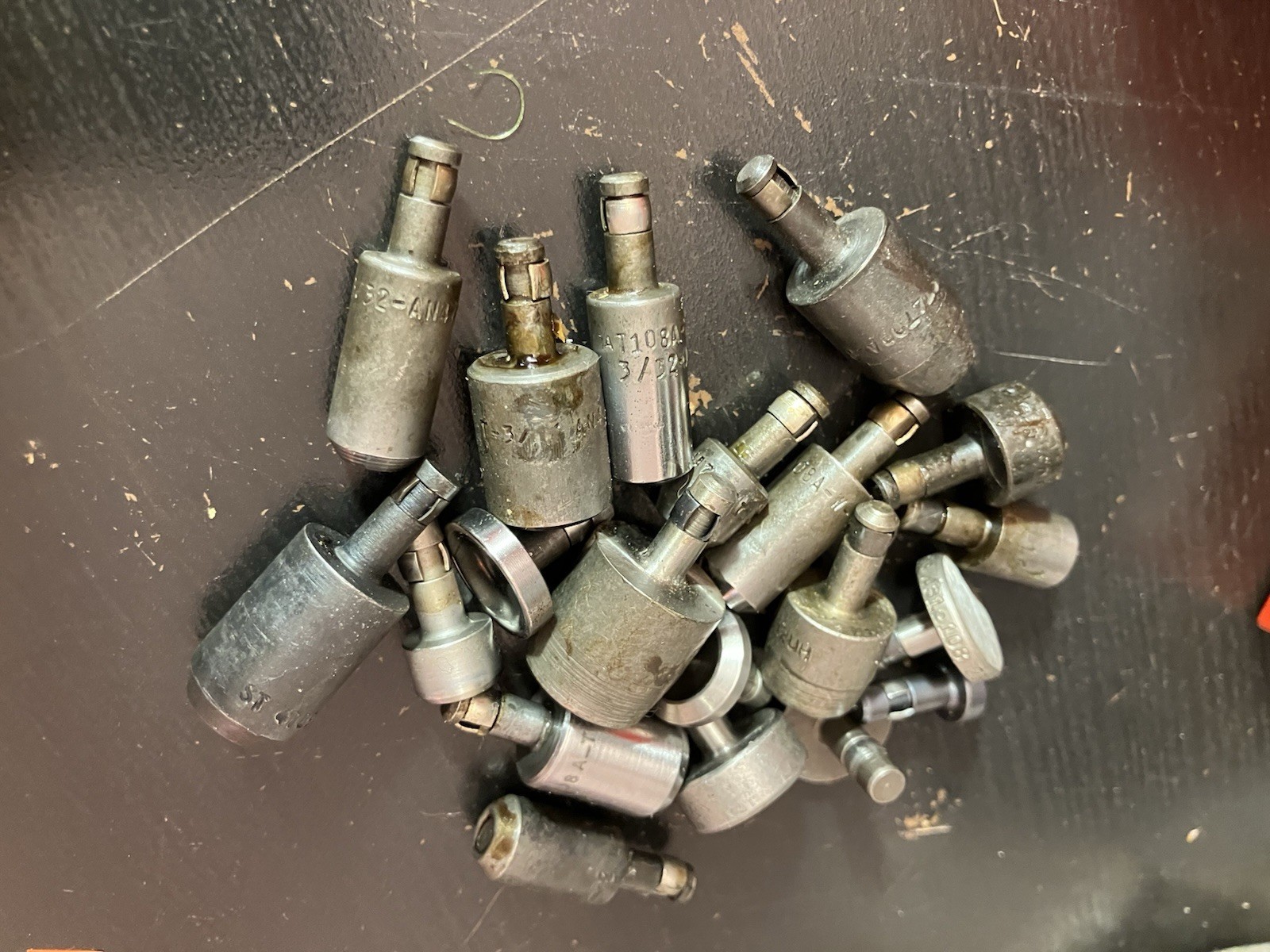 Lot 20 Hand Rivet Squeezer Die 3/16 Shank Aircraft Aviation Tools #2 Belly Tank