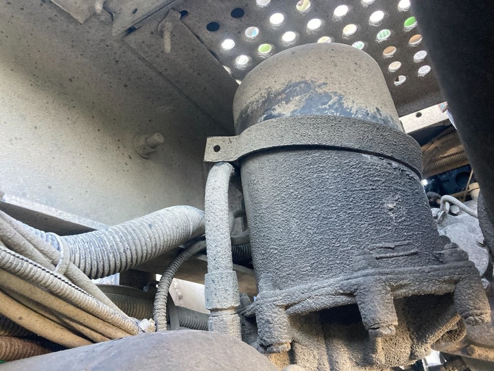 Bendix AD9 Air Dryer - Used