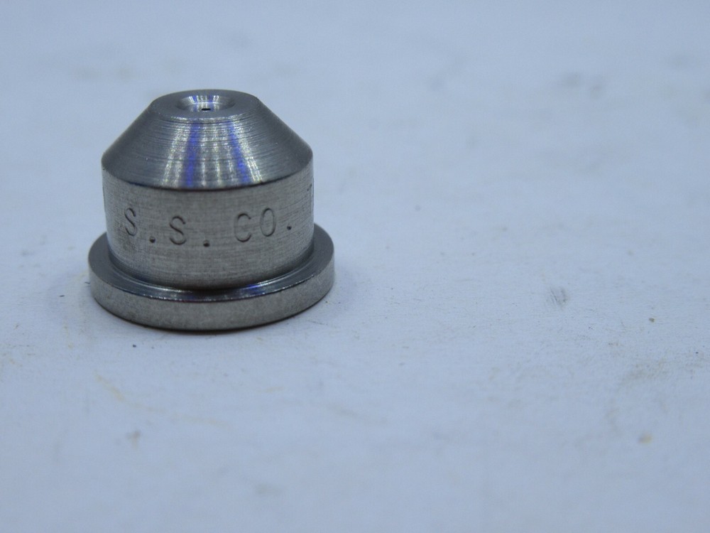 (NEW) SPRAYING SYSTEMS 000050 Teejet Nozzle
