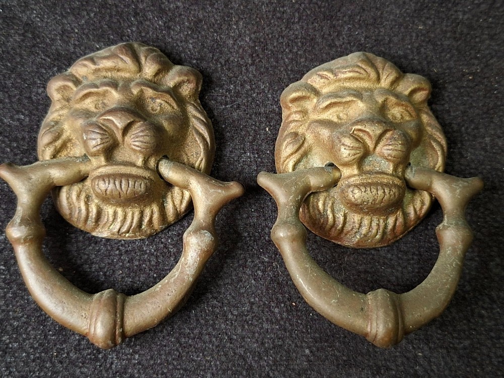 Antique Solid Brass Door Knocker Style Ring Drawer Pull with Lion's Face Pair