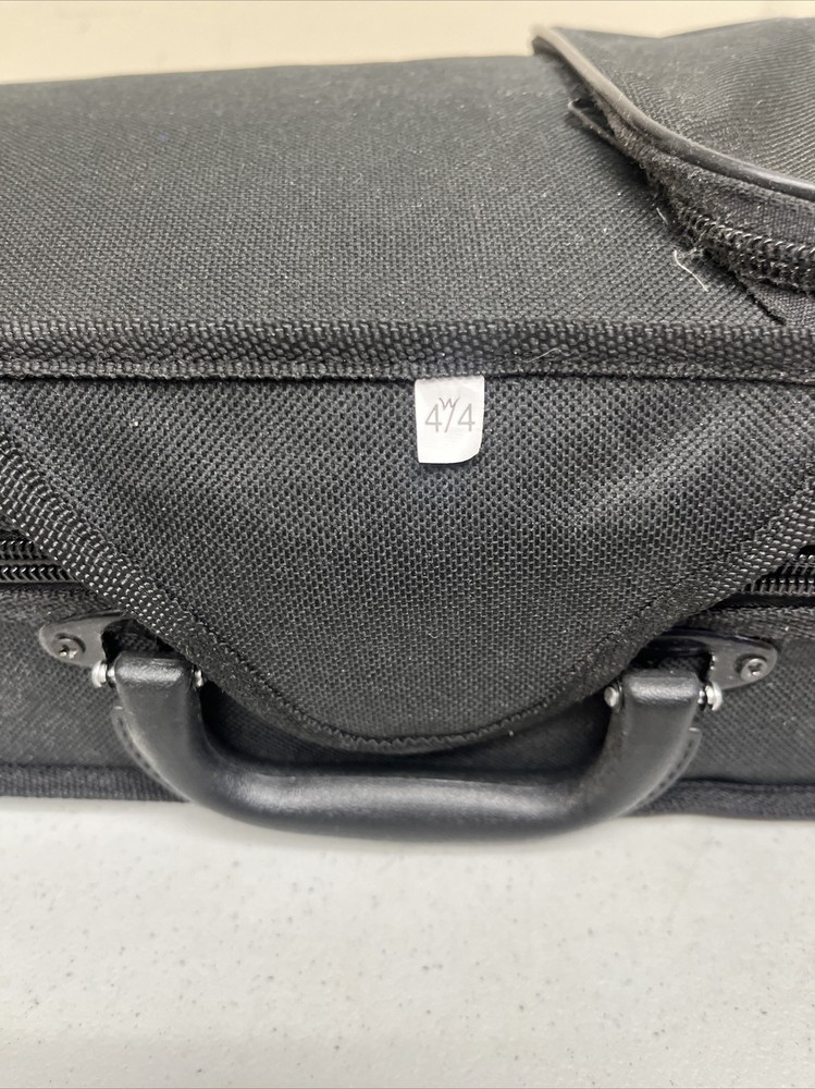 Kerrey Violin Student Black W/Case String Size 4/4