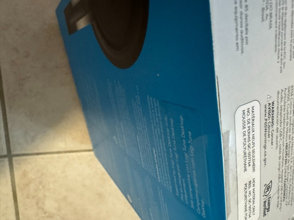 Logitech Zone 900 Wireless Bluetooth Headset Advanced Noise-Canceling Mic