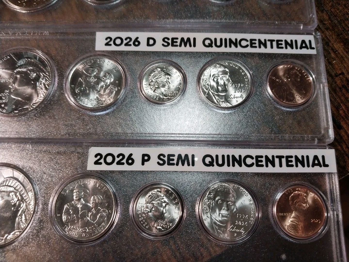 SEMI QUINCENTENIAL P/D 2026 WITH 2025 CENT AND A SET OF 2025 P/D IN HOLDERS