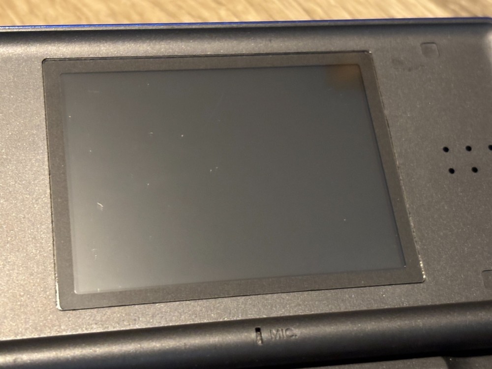 Nintendo DS Lite Blue Handheld Console System Very Good Shape Authentic