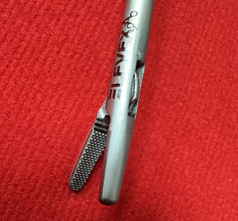 ELEVEXA Laparoscopy 3mm Needle Holder Straight Laparoscopic Variable Length
