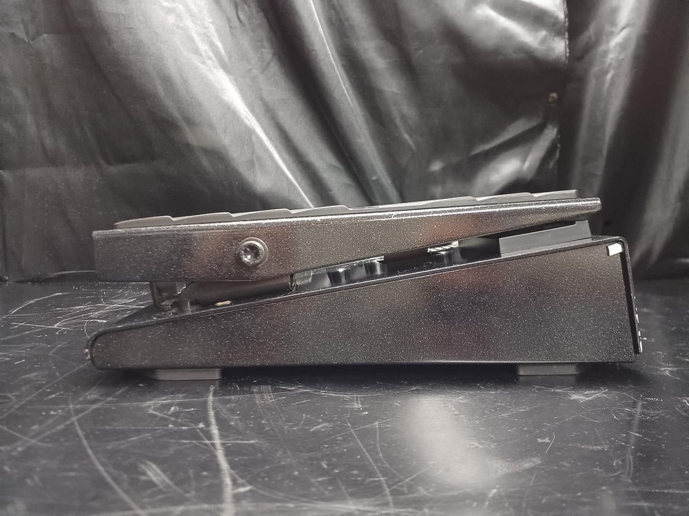 BOSS ME-70 MULTI-EFFECTOR 329187