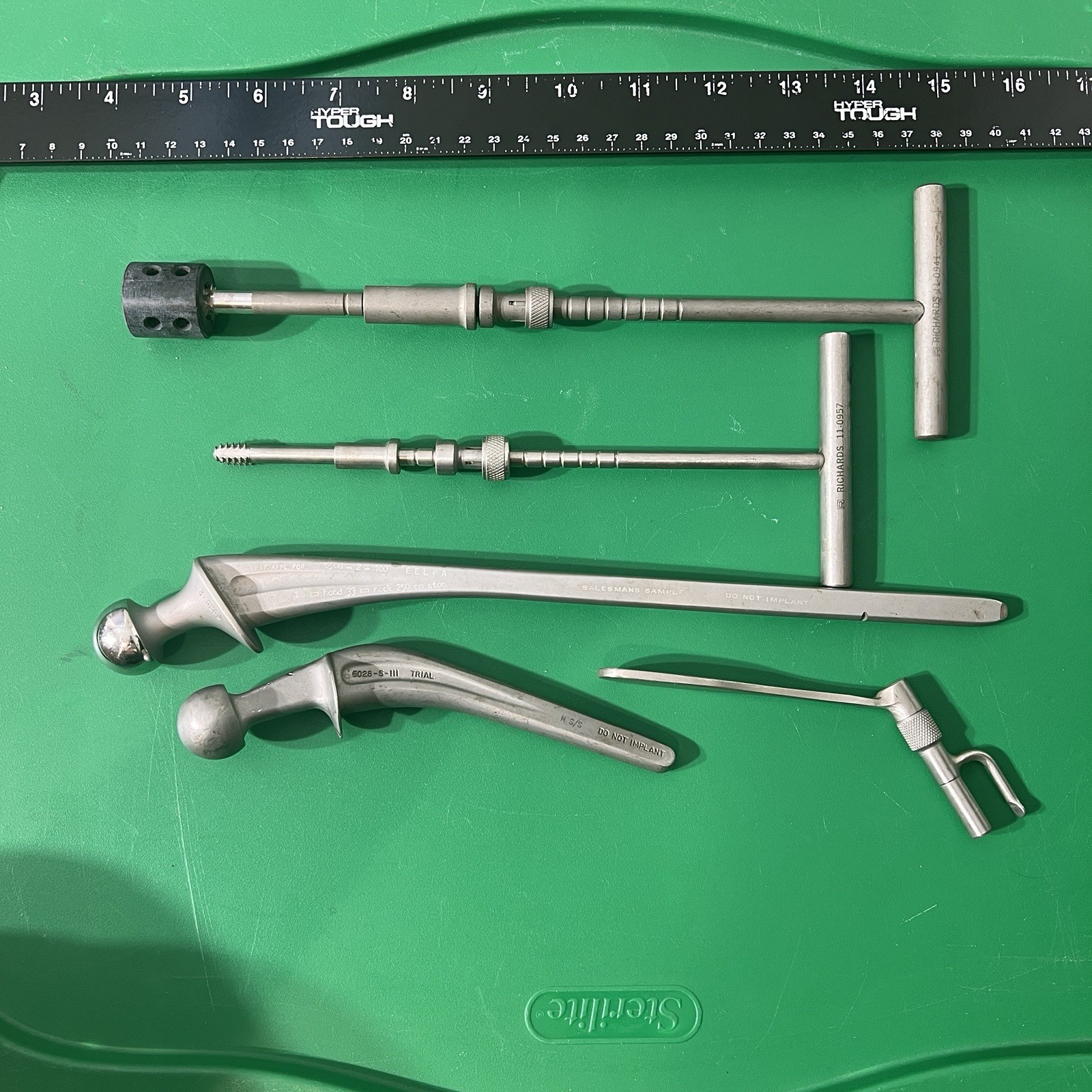 Medical Surgical Salesman Samples Implants Metal Oddity Doctor Orthopedic