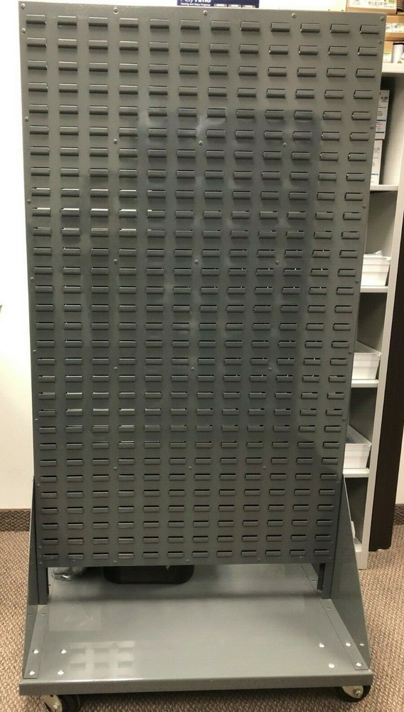 33Z139  VERY GOOD CONDITION