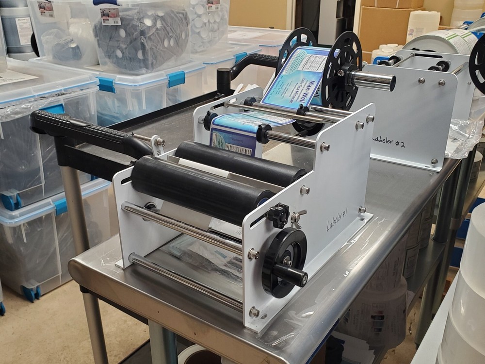 MT-30 Bottle Labeler