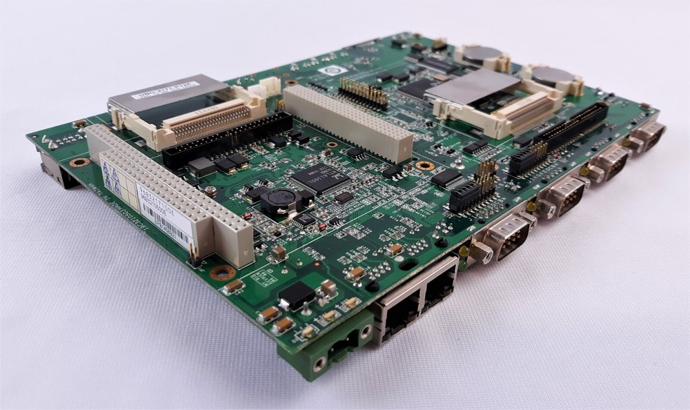 Advantech UNOB-2105CB Carrier Board