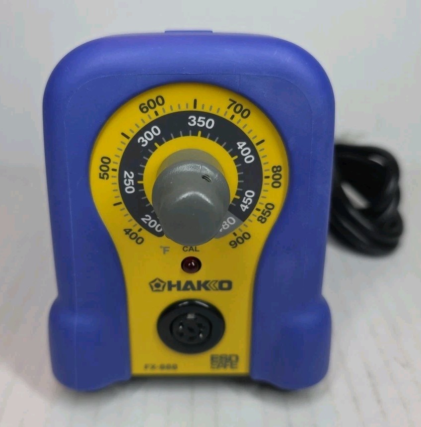 Hakko FX-888 Digital Soldering Station FX888-29BY