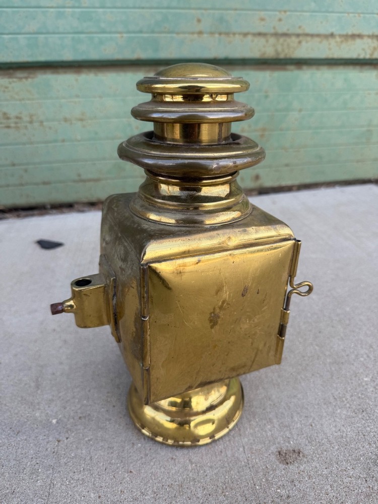 #837 ANTIQUE AUTO CARRIGE SOLID BRASS LANTERN - "GRAY & DAVIS"
