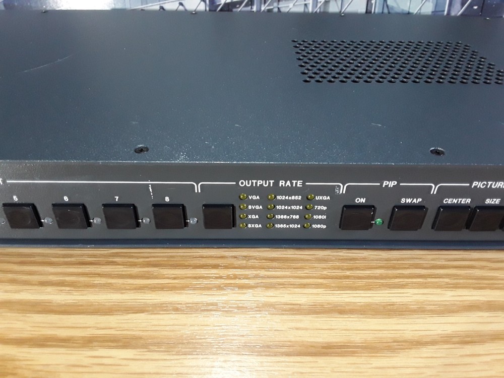 Extron Scaling Presentation Switcher Model: IN1508