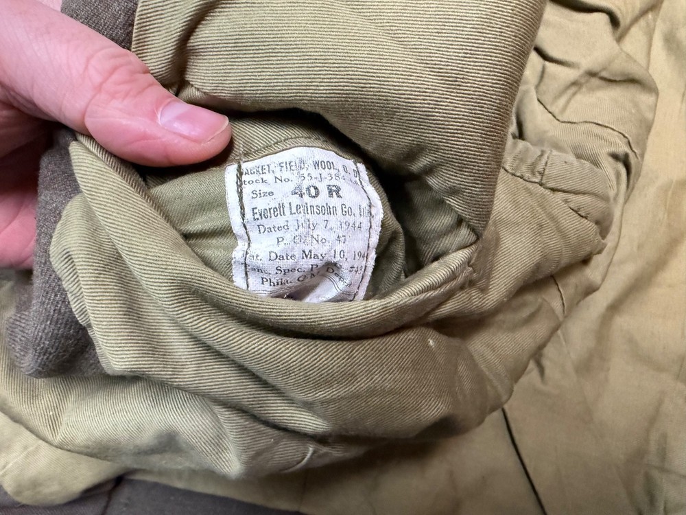 ORIGINAL WWII US ARMY EM NCO M1944 CLASS A IKE JACKET- MEDIUM, 40R