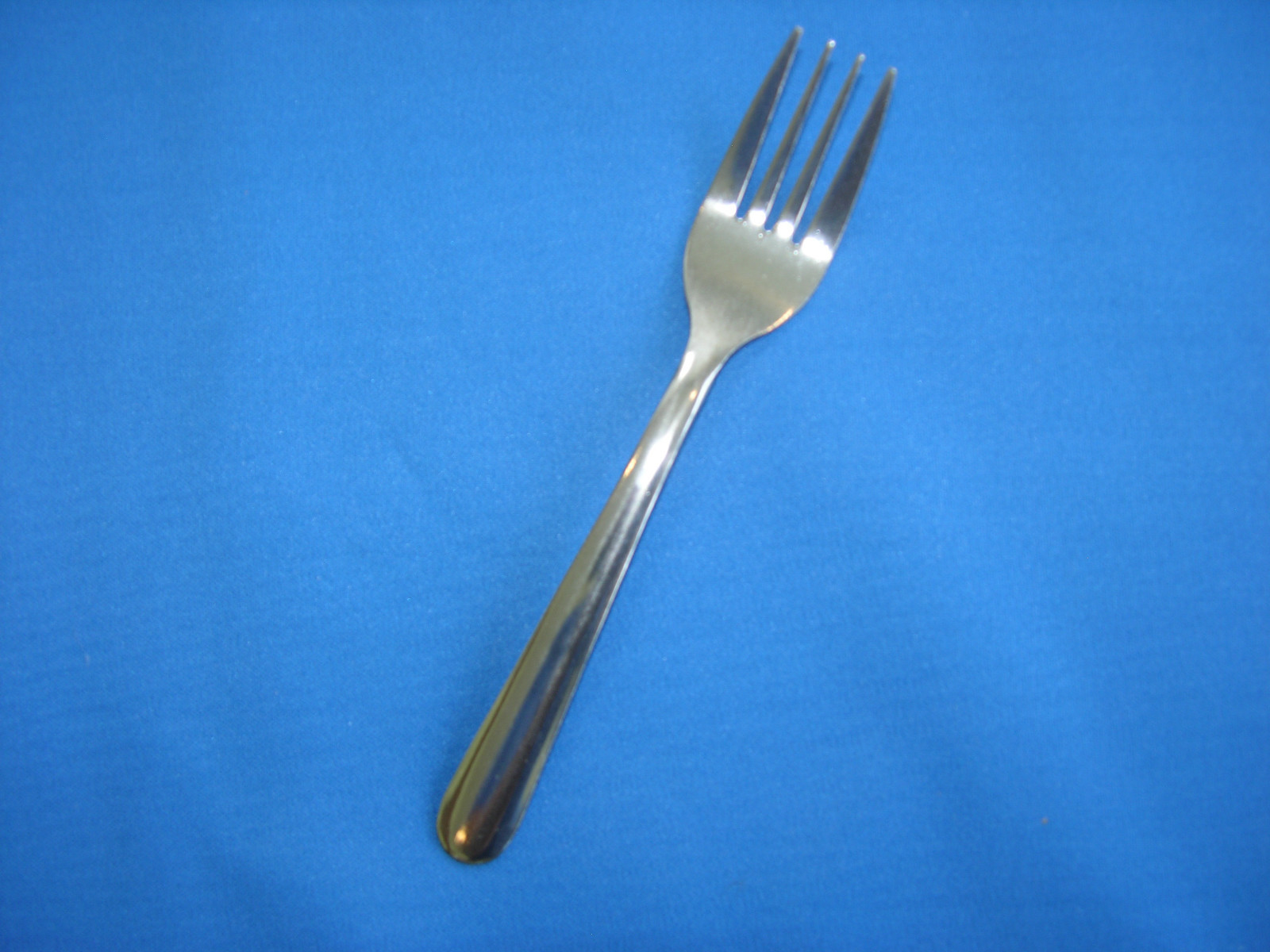 USA SELLER 24 SALAD FORKS WINDSOR FLATWARE 18/0 STAINLESS FREE SHIPPING US ONLY