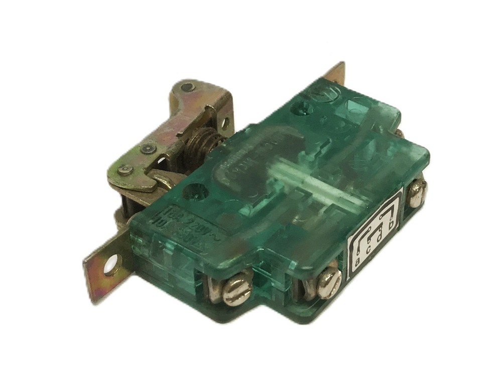 Total Source Micro-Switch 393-1004 NOS