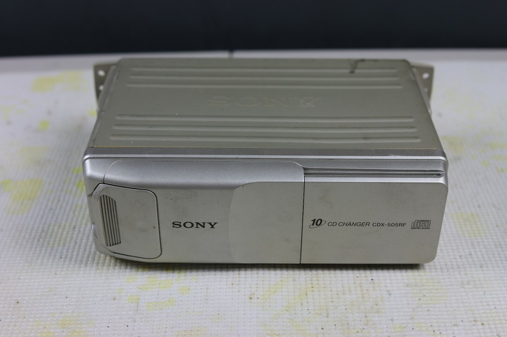 Sony CD Changer CDX505RF