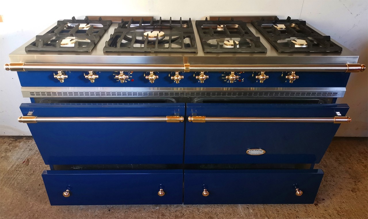 Lacanche Sully Range 55 5/16” in Blue & Brass 140cm
